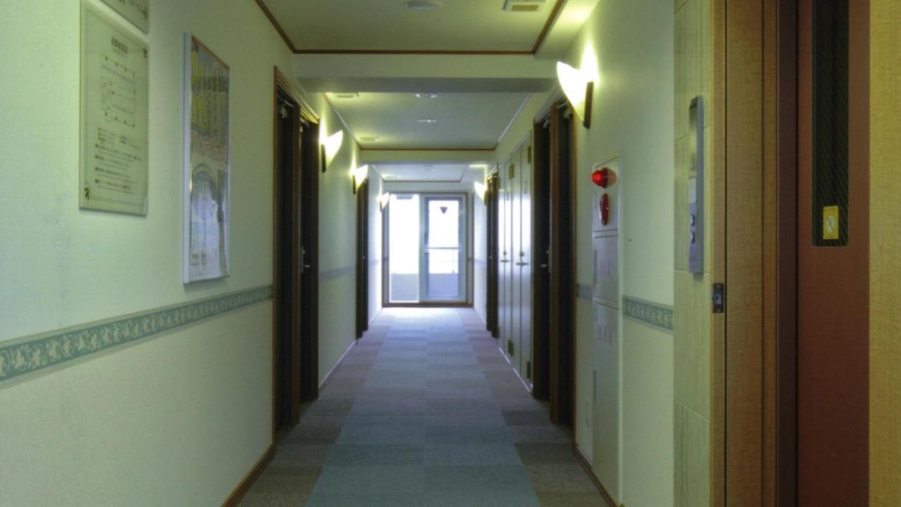 Toyoko Inn Wako-Shi Ekimae Buitenkant foto