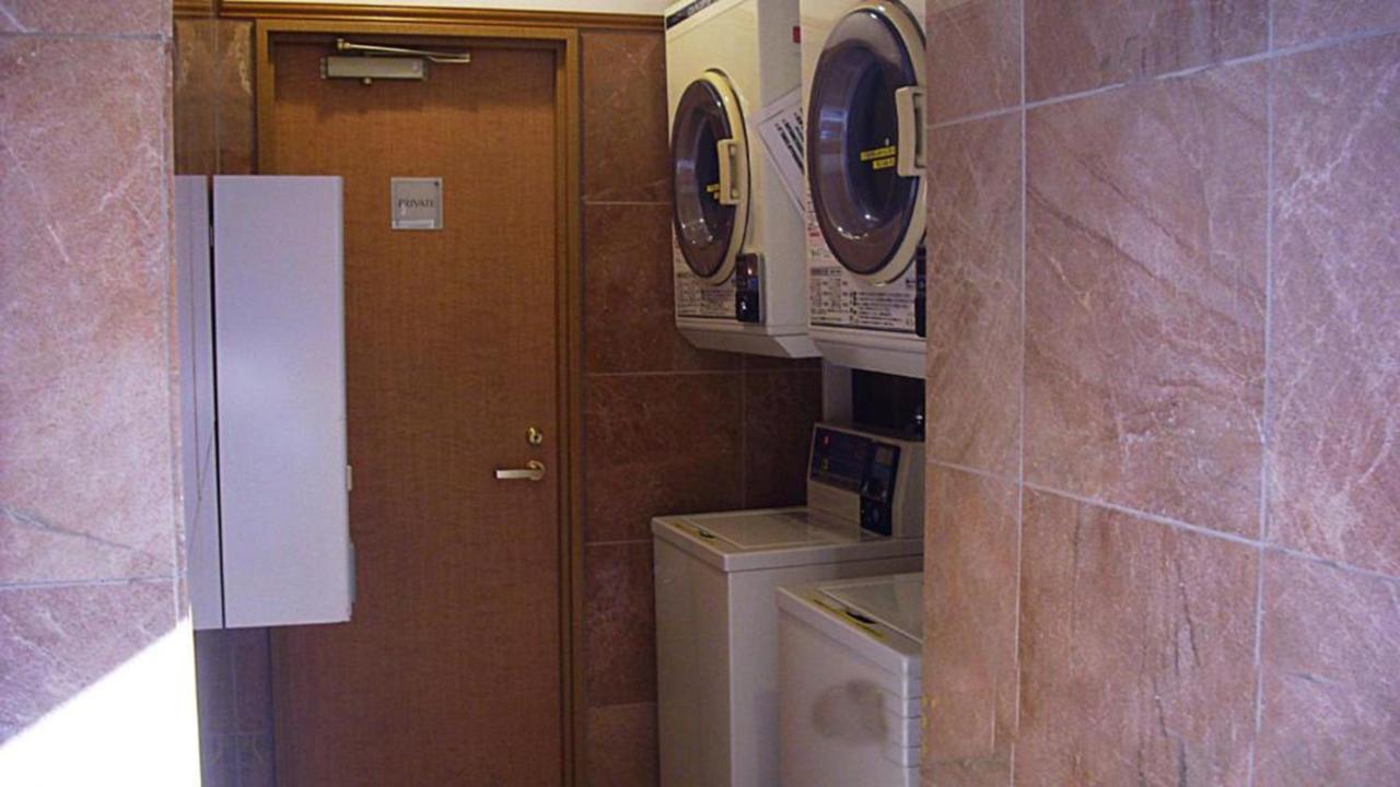 Toyoko Inn Wako-Shi Ekimae Buitenkant foto